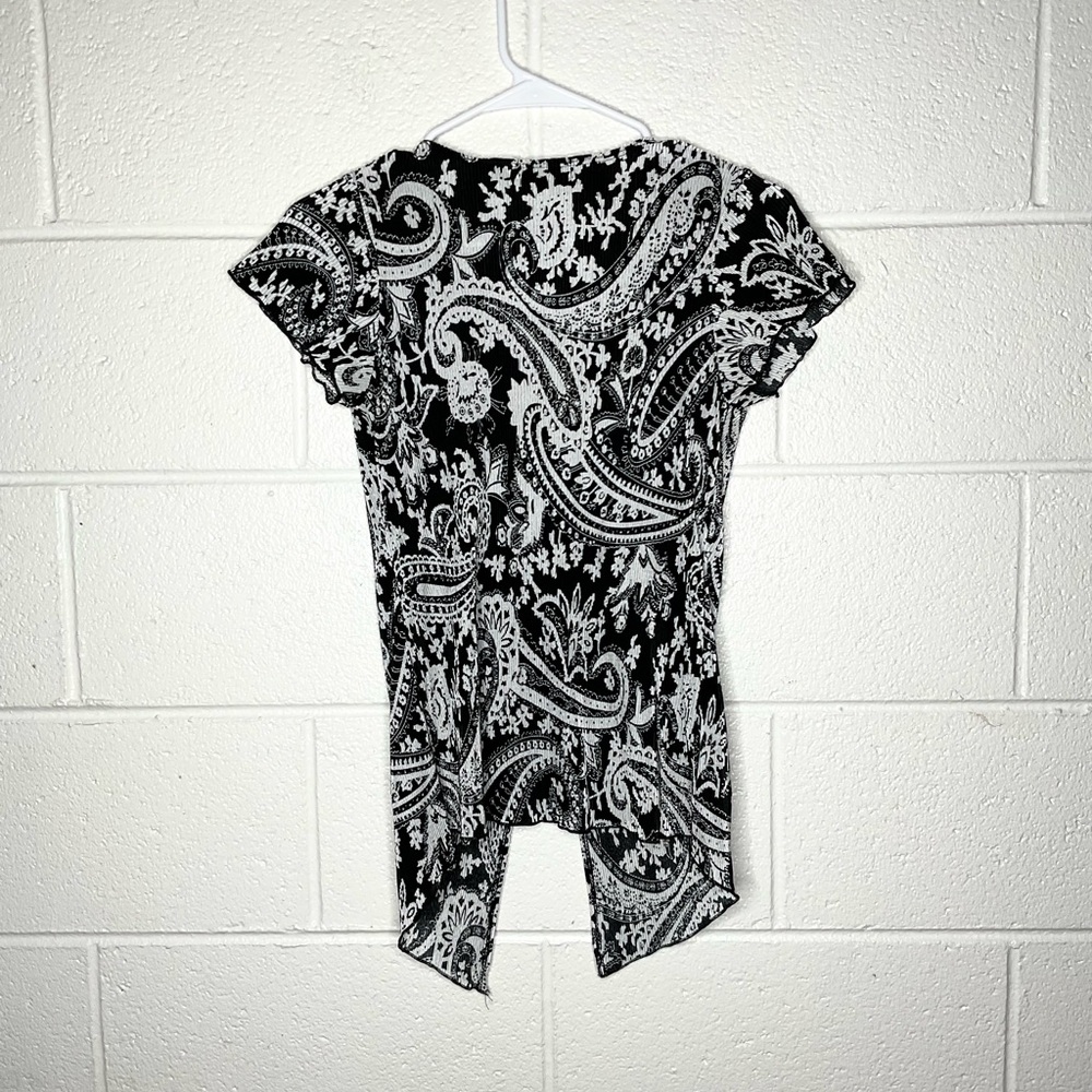 < Y2K Notations Black and White Paisley Blouse > - Picture 3 of 3